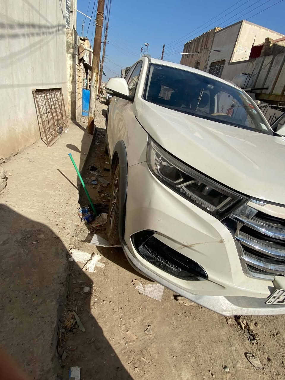 سياره بايك موديل 20 السني رقم إنكليزي مكفولة مقاله عامه موجوده في بابل السعر 95 بي مجال ***********
