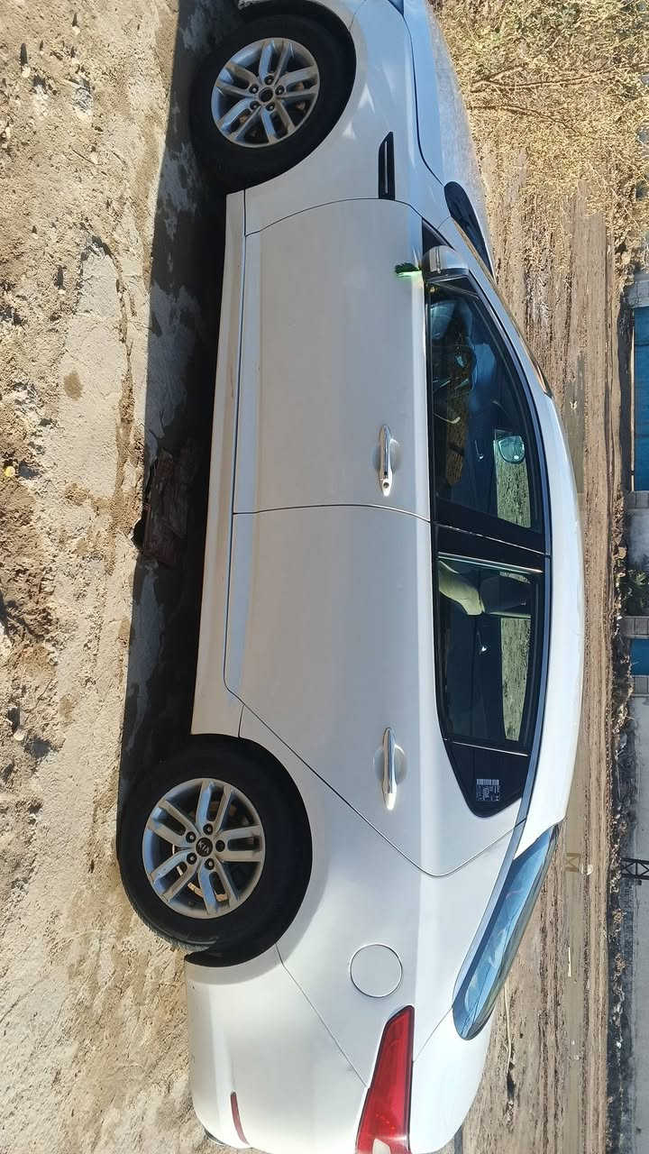 يا الله  كية اوبتيمة خليجي موديل 13فول مواصفات عدة الفتحة بصة مكينة 2400دواخل بيجي تبريد قطعتين السعر 115مكاني دوانية اي ستفسار اني حاظر تحياتي للجميع ***********
