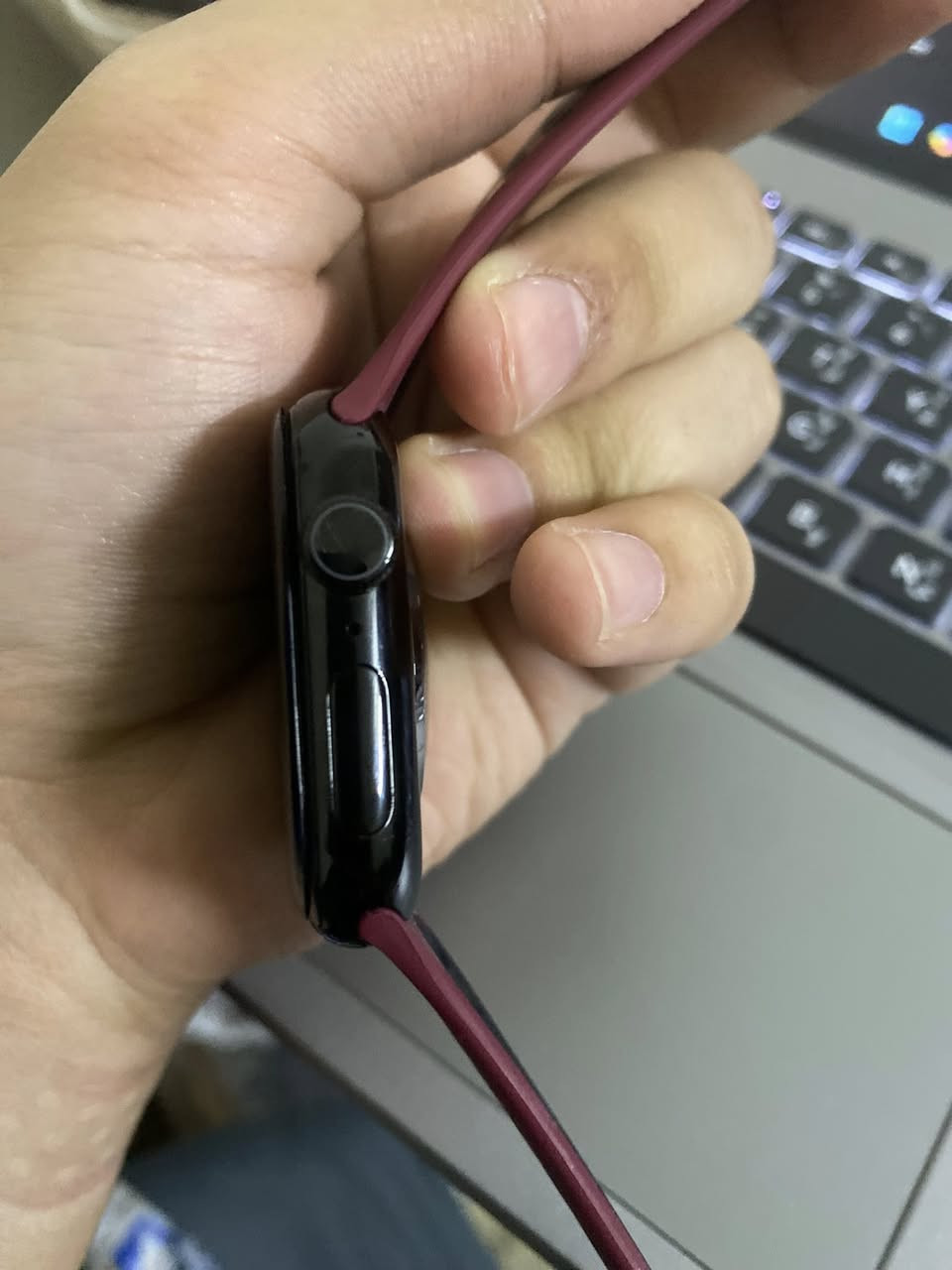 Apple watch series 10 46 mlm battery 100 نظيفة كلش بعدها بالضمان مراوس فقط مع ايباد ١١ اير ١٦ شرط يكون نظيف وبطاريه عالي


**إذا كنت صاحب هذا الإعلان وتريد حذفه لأي سبب، رجاءا أرسل رسالة إلى الدعم الفني**