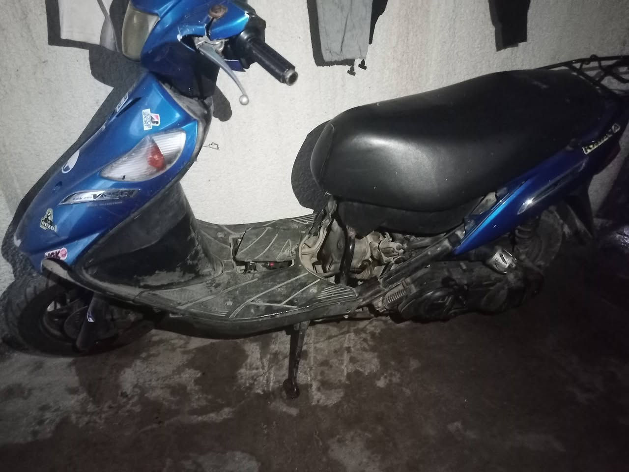 السلام وعليكم دراجة جانت  متروكة ادرس نوزل بيهة نقص بس كهربيات وترتيب كفرات متواجد ع خط ***********
