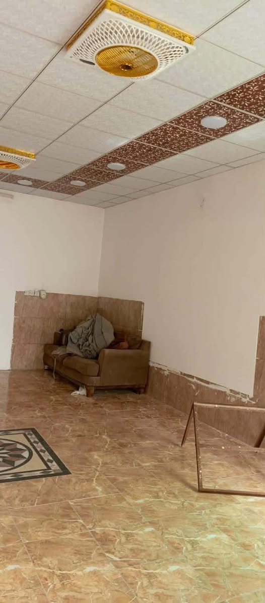 محل للايجار المساحه 70 متر العرض 6 امتار الطول 12 متر الموقع القاهره الدلفيه نهايه شاره المعلمين مقابيل الملعب بلظبط للاستفسار
***********

