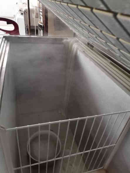 مجمده شغل اللبيع سعرا ١١٠ بي مجال كركوك حي العروبه يم ملعب خومسي او وكف قديم حجم ١٤ قدم بس مبدل ماطور مابي اي عيب شغال بل شرط ٧ايام ضمان
***********
*********** كركوك
