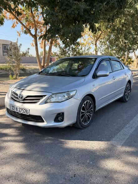 سلام عليكم 
كورلا 2011 خليجي شركة (ساز)
تبريد ثلج 
صدر :-امامي وخلفي جديد 
عليهة ادامة كاملة 
باتري +تخم تاير جديد 
تراي :- زيرو
ويلكاب :-5 بلادي 
الشاشة +كامرة 
المكينة:- 1800
مكينة وكير خير من الله جدد 
الرقم :-اربيل 
مكان السيارة بغداد
السيارة جديدة مال بيت وامانة الله السيارة احلة من الصور ومصروف عليها
السعر :-  120$  وبيهة مجال بسيط 
والشراي يتصل***********
