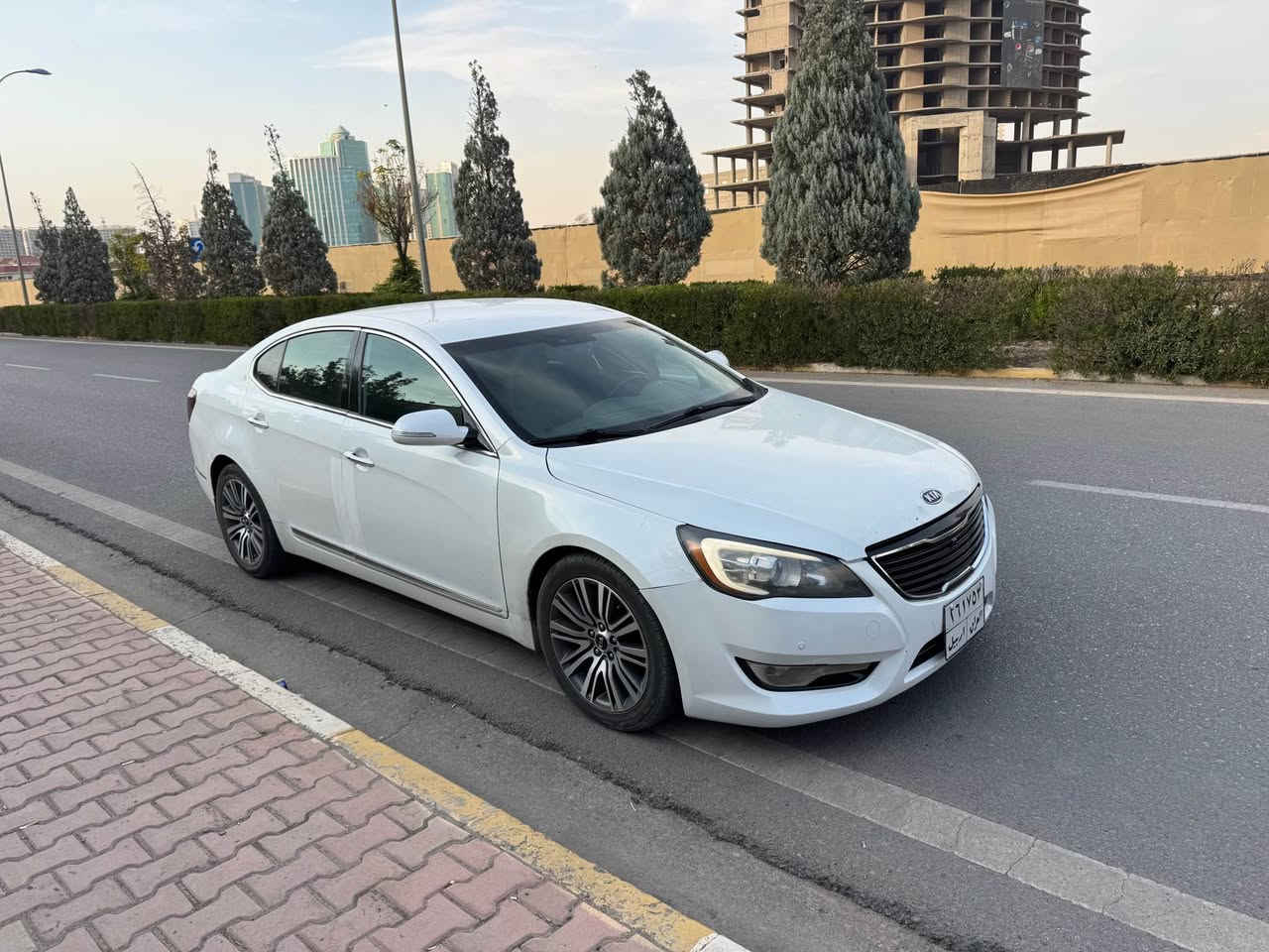 كيا كادينزا
موديل : ٢١٢
سبوغ ٤ پارجه سه ياره كه زور ته نك و جوانه 
روشتن ١٨٩٠٠٠ روشتوه
گير مه كينه نه كراوه ته وه لوكه 
سه نه وي نوي هه زه ي نوي جوار تايه ي نوي يه ك دينار مه سره في تيدا نيه 
به ناوي خومه
شوين : هه ولير
نرخ : ١٠٧
ژماره موبايل : ***********

كيا كادينزا
موديل ٢٠١٢
مشيه ١٨٩٠٠٠
سبغ ٤ قطعه سياره كلش حلو
گير و محرك ما مفتوح بشرت كلش جديد
سه نويه و هزه كله جديد دينار مصارف ما عليها
سياره بسمي
مكان : اربيل
السعر : ١٠٧
رقم موبايل : *********** أربيل, العراق
