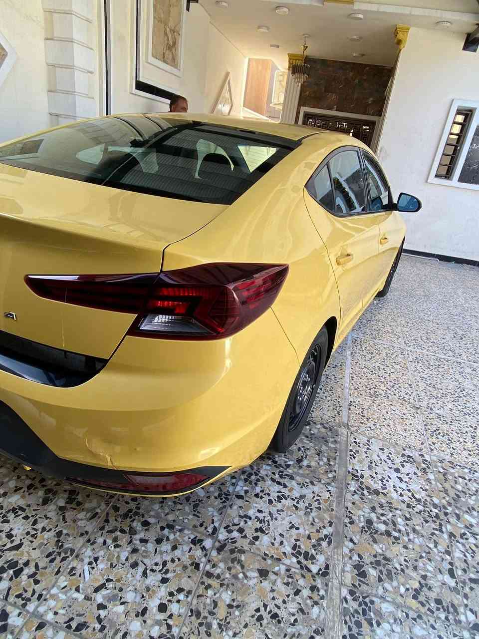 السلام عليكم
النترا موديل 2019وارد أمريكي 

صور الحادث مرفقه بالمنشور بدون تبديل السياره ليبل واحد مكينه خير من الله لاتبخير ولاتنقيص كير وحداديه صدر وتخم تاير جديد تبريد ثلج سياره جاهزه للاخير السعر (127)$ المكان بغداد للاستفسار (***********)
