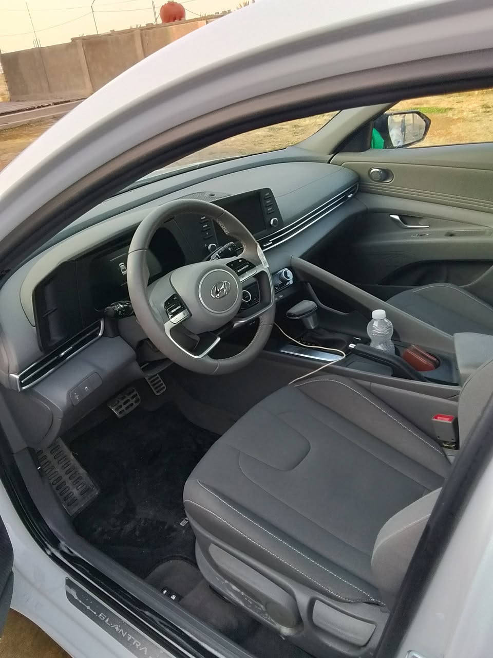 السلام عليكم النترا 25 امريكي شهداء دخول جديد بسمي  

 زيرو ماشيه 3000  ب
السعر 175 وبيها مجال صور الحادث بالمنشور بارد فقط بدون صبغ خشم البنيد مكان السيارة بابل المحاويل 
***********
***********
