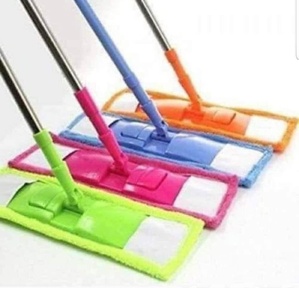 مجمع الريان كل ما يحتاجه بيتك بمكان واحد🛍
ماسحه موف حجم صغير 👍
السعر//2,500 😜 

 تشكيلة متنوعة من المواد المنزلية بجودة وأسعار مناسبة ✨ أدوات مطبخ ✨ مستلزمات منزلية ✨مواد تجميل💄قسم حديث ولاده😇قسم السفريات🍽قسم سليبرات🩴قسم تجهيز باقات ورد وهدايا💐🎁 منتجات عملية للاستخدام اليومي
📩 للاستفسار أو الطلب راسلونا على الصفحة 🚚 تتوفر لدينا خدمة توصيل لكل المحافظات
الرقم //***********
العنوان //بسمايه الشارع العام مقابل برهومي الشارع الخدمي مجاور أسواق اللؤلؤة
أوقات الدوام⏰من الساعة 10 صباحاً الى الساعة 1 ليلاً
