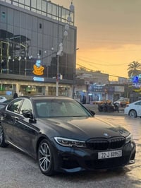 فقط بيع BMW 330i 2022 فقط بنيد شواصي سليمه ماشيه 80 الف كيلو متر داخل ...