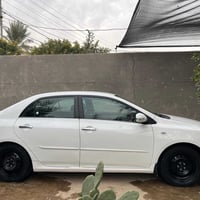 كورلا ٢٠٠٨ خليجي جاهزه بدون اي نقص بيه ٣ قطع صبغ  جاملغين او بنيد فقط ...