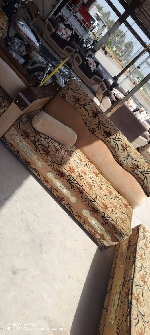 السلام عليكم.. غراض مستخدم اشتري.. وبيع. ..كلمن وسعره شراي يتصل او خاص ..واتساب ***********...يوجد توصيل .. ونظام مراوس هم...
