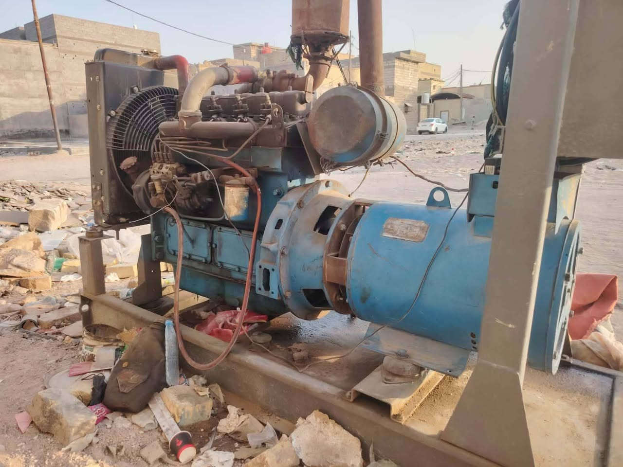 السلام عليكم ورحمة 
لبيع مولده بيركنز صيني   (4) سلندر / 45 kv
ستندر 
العنوان البصره  // استفسار واتساب   ***********
السعر1.650.000 مليون وستمائة وخمسون الف
