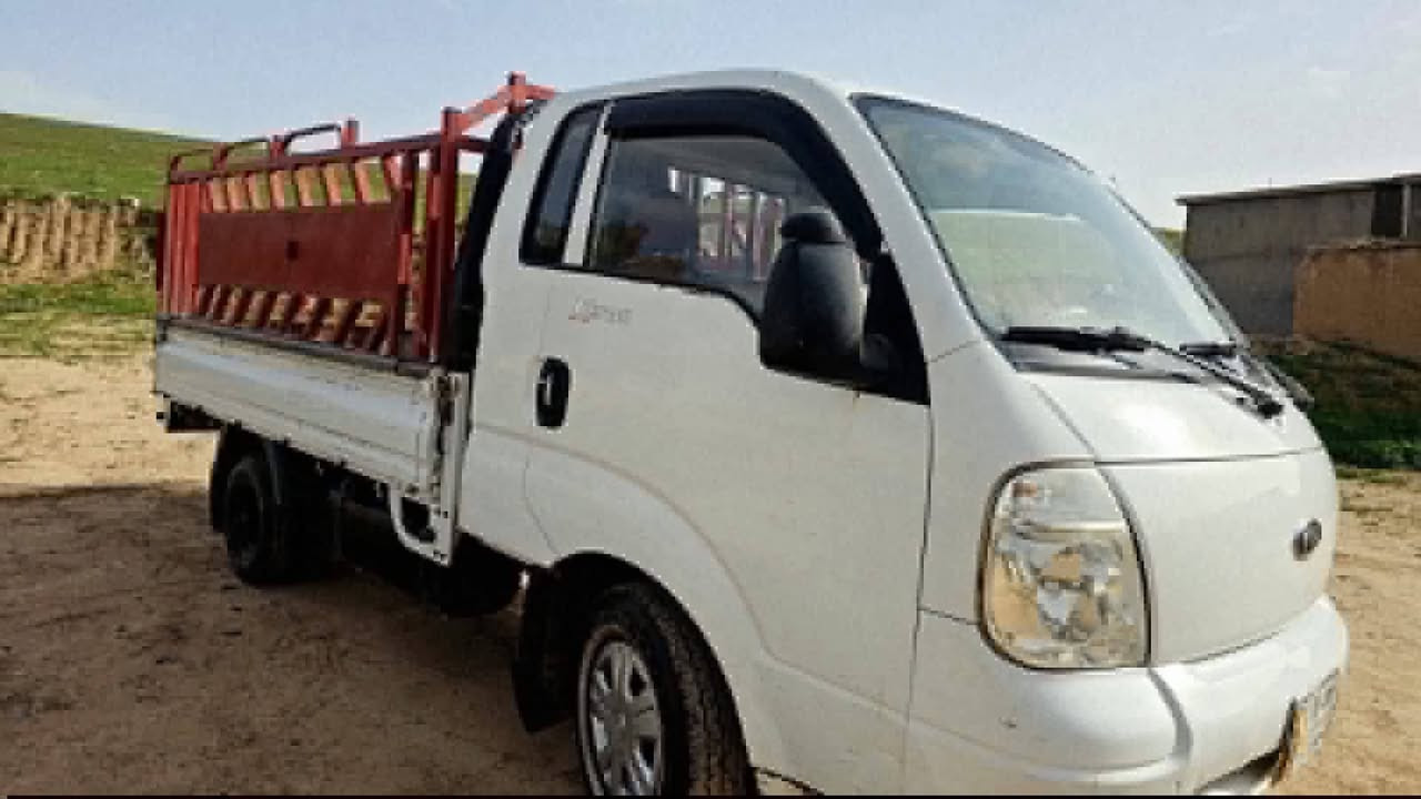 السلام عليكم 
كيا بنگو 2010
رقم مثنى مداور ثاني يوم
محرك گير كفاله
اكسل شرط
شاصي شرط
سياره نشطه وترايها ناعم
$60 وبيها مجال قليل للشراي
مكاني الناصرية قضاء الشطره
الشراي يتصل ***********
