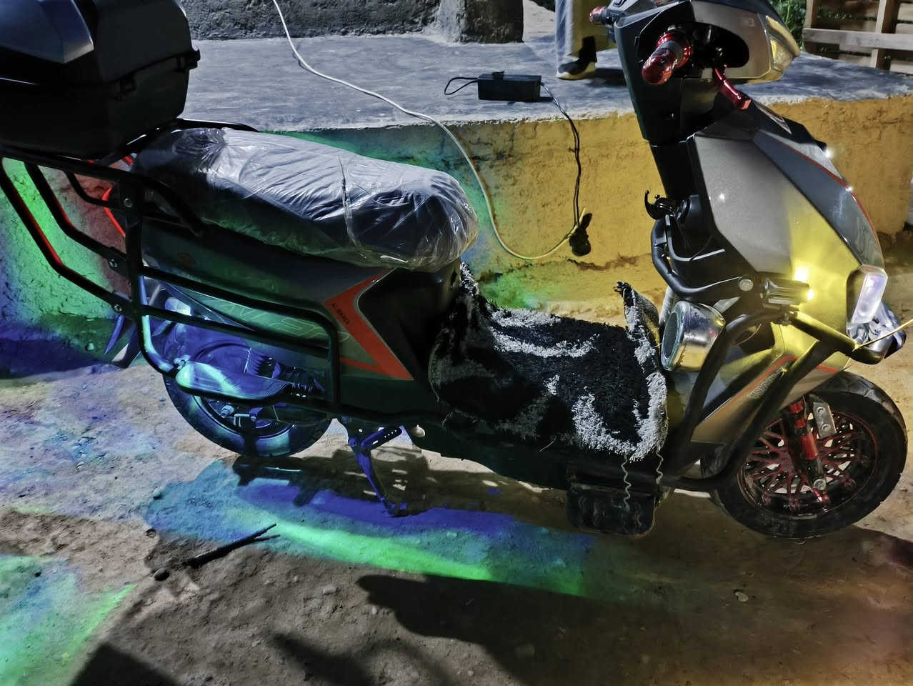 السلام عليكم موطور شحن للبيع بل رمانه كهربايات كله شقاله نضام بك


**إذا كنت صاحب هذا الإعلان وتريد حذفه لأي سبب، رجاءا أرسل رسالة إلى الدعم الفني**