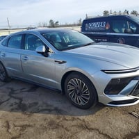 سوناتا هايبرد • ٢٠٢٦ • مزاد النجف