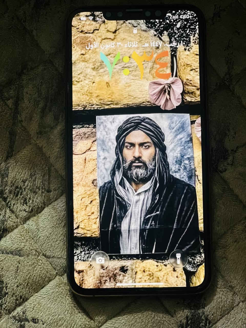 سلام عليكم. مباليل ايفون 11برو ماكس لبيع  شاشه اصليه الجهاز نضيف  ابدل بطاريه بس  الاستفسار اتصل ***********. السعر خاص
