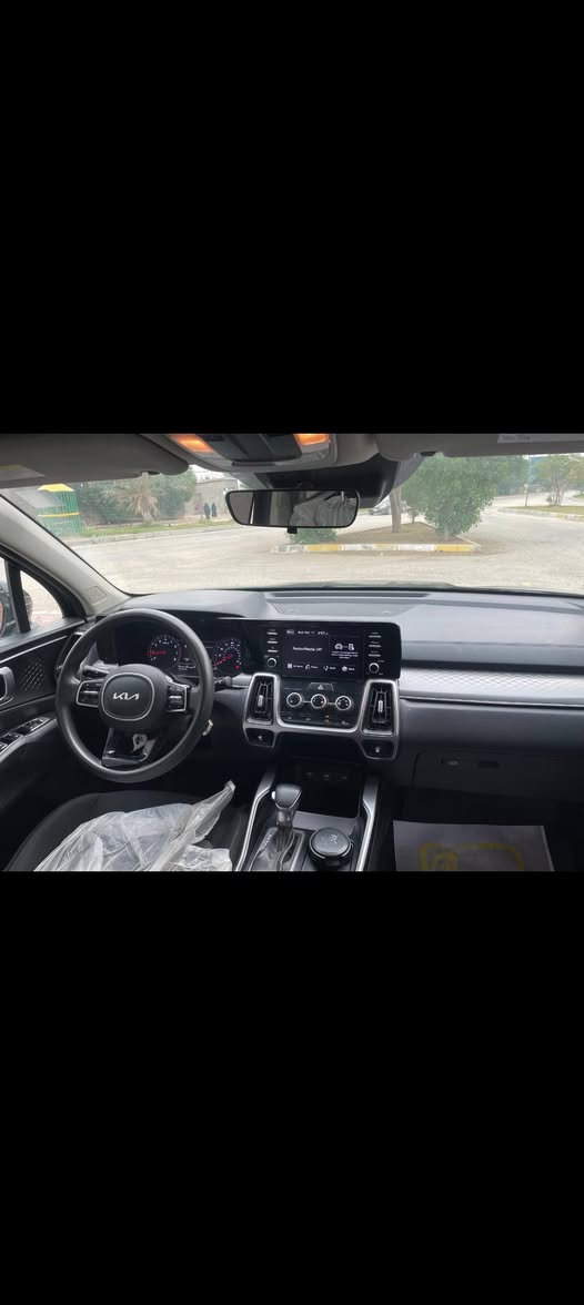 السلام عليكم 
كيا سورنتو 2022 وارد امريكي حادثه بيبان اثنين بارد وجاملغ خلفي صبغ فقط وباقي مكفول فئة Lx 
السعر 190 
ورقة وبيه مجال
رقم بغداد دولي بسمي  
ماشية 39 الف
2500  مكينه  / 7 راكب
رادار امامي خلفي =  مانع تصادم 
قيادة ذاتيه +تحديد مسار 
انضمة قيادة 4
تبريد قطعتين 
كامرا خلفيه
شاشةكاربلي 
ويل حجم20 
تحكمات استيرن جهتين يمين ويسار 
للتواصل 
***********
