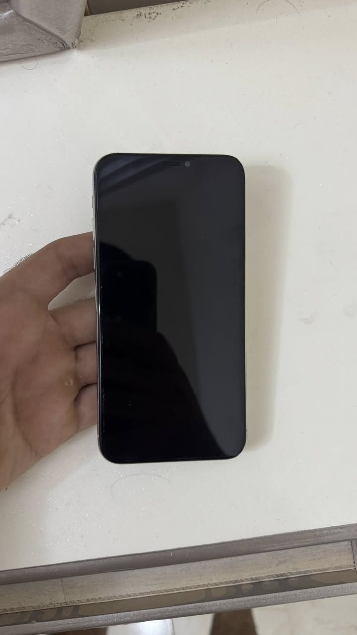 السلام عليكم
 
ايفون x ذاكرة ٦٤ للبيع الجهاز بي كم مشكلة الكامرة الخلفية تغوش والبصمة متشتغل والنت ميكنك الا قريب من الراوتر وكلهن تصليحهن ميكلف. الجهاز استعمال شخصي مو بالة او اوربي او معاد تدويرة. السعر 100 الف وبي مجال اذا شراي واذا مو شراي اعبر المنشور.


**إذا كنت صاحب هذا الإعلان وتريد حذفه لأي سبب، رجاءا أرسل رسالة إلى الدعم الفني**