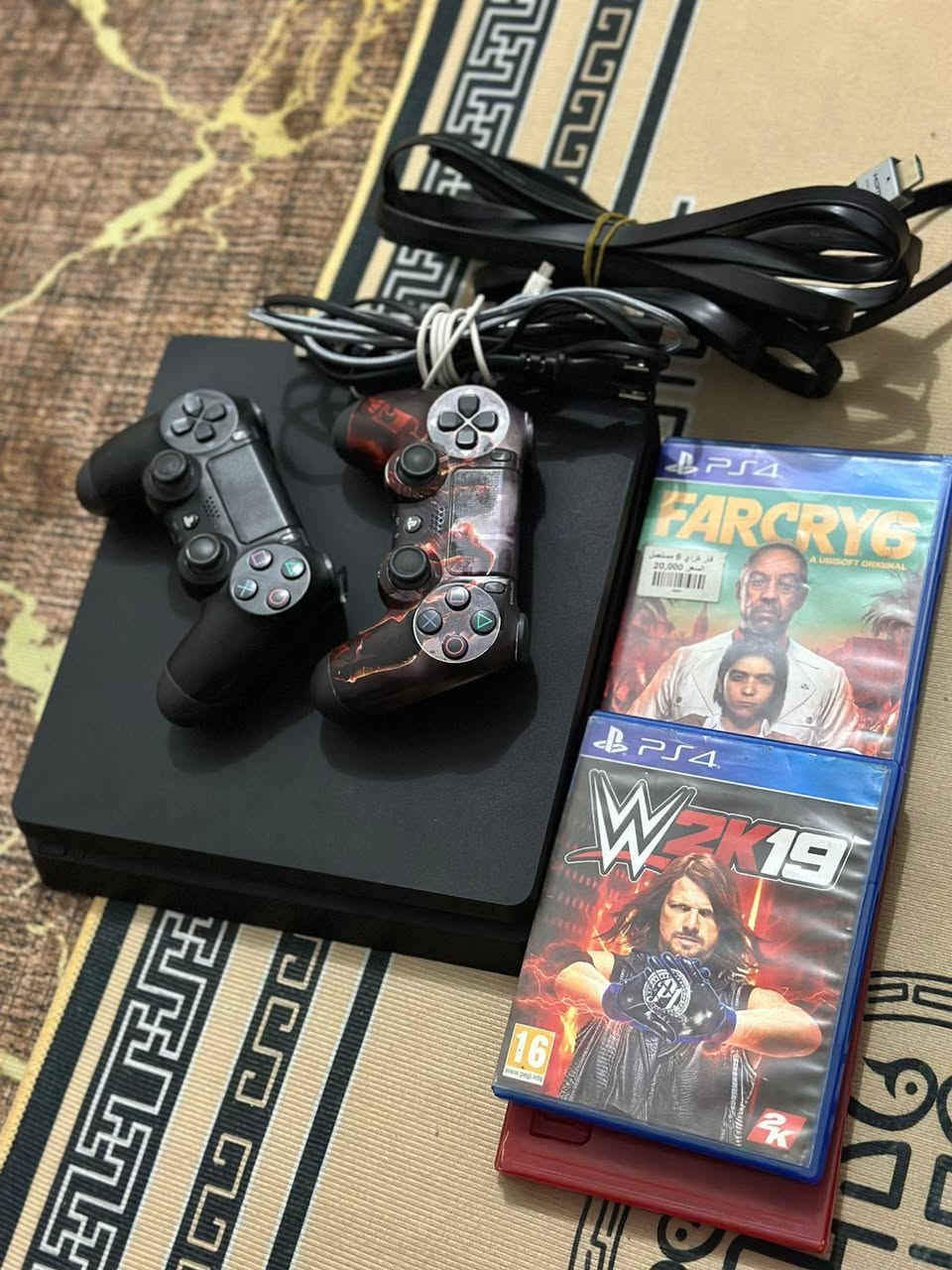 بلي فور سلم النضافة 100  كلشي موضح بالصور 
السعد 240 وبي مجال للتولصل ***********
