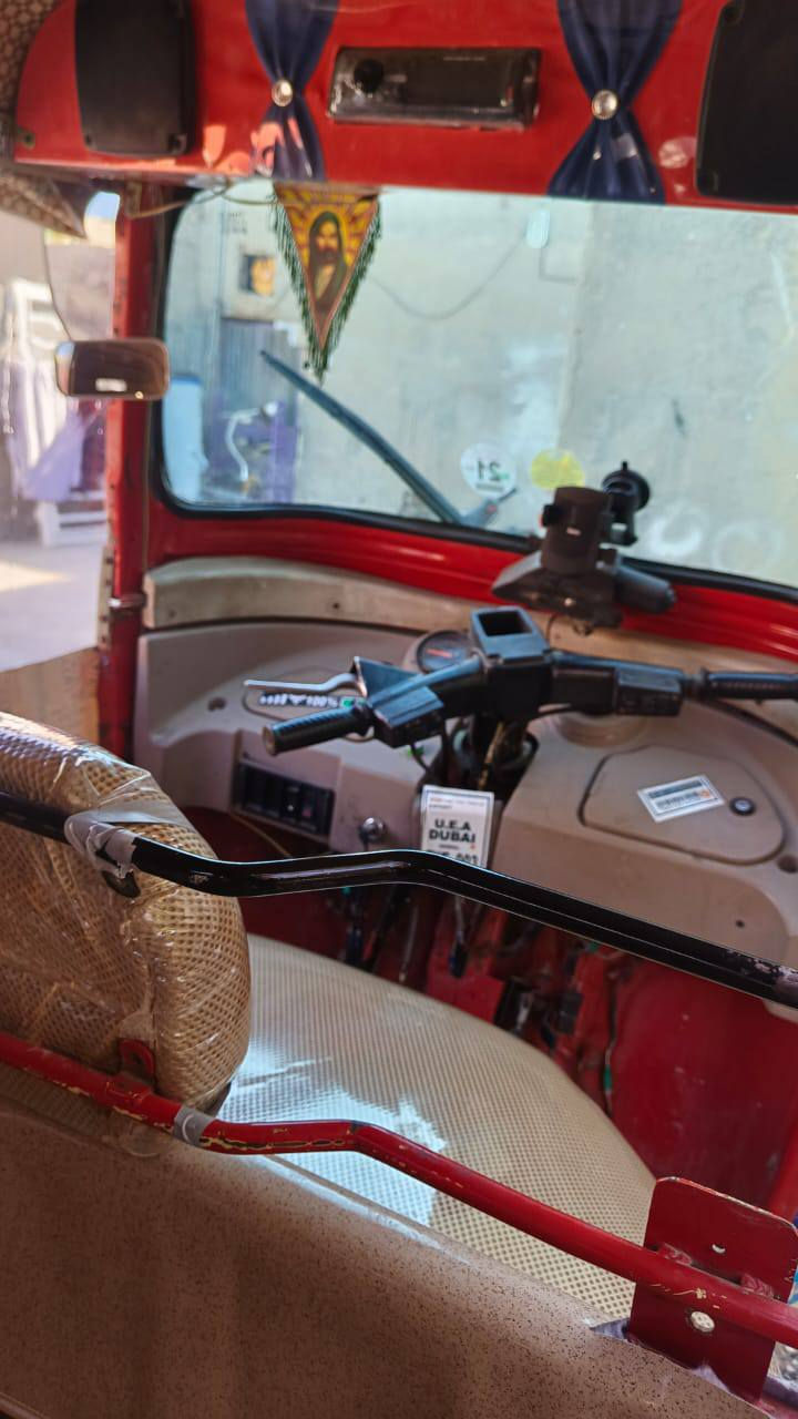 سلام عليكم 
تكتك البيع موديل 18طالعه بل 19
محرك 20
تكتك خير من الله اوراق صولي من مكتب حسين 
مال جناي 
سعر 3000 بيه مجال قليل حك جيه 
مراوس حسب القناعه شعندك نزل بل تعاليق 
رقم ***********
