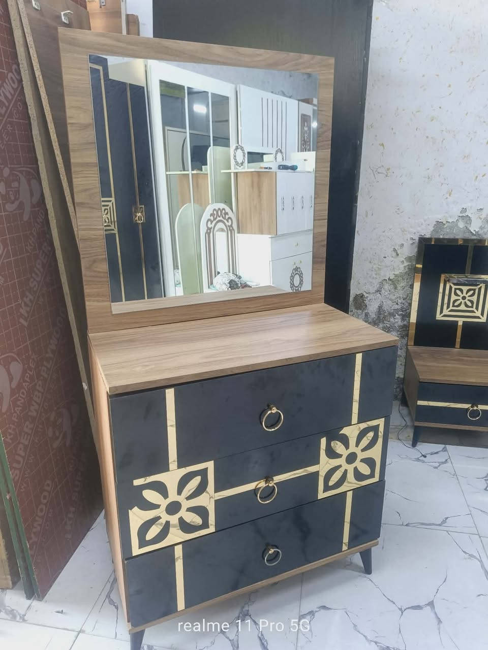 غرفه للبيع 5 قطع نظام ابواب 
السعر 450 مع الشد والنقل داخل بغداد مجاني


**إذا كنت صاحب هذا الإعلان وتريد حذفه لأي سبب، رجاءا أرسل رسالة إلى الدعم الفني**