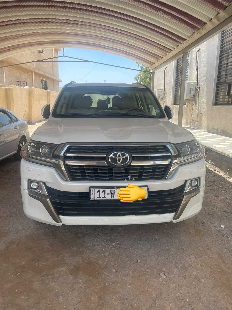 السلام عليكم
لاندكروزر مديل 17

ساز كفاله 
محرك 6
رقم بغداد
GXR

٠٧٧٠ ٧٢٠ ٨٢٩١
