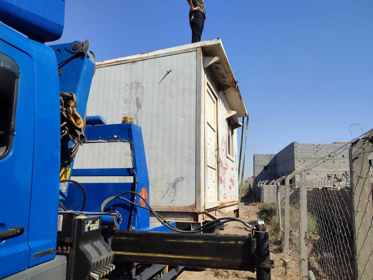 اتيكو٢٠٠٧ اربيل بأسمي كرين سلايتين سطحه ٣ جك قفل اكسل السياره مكفوله ت ***********
