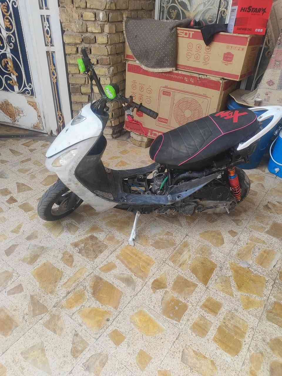دراجه ماكس منغولي مفتوحه لبيع السعر 350 وبيها مجال الشراي يراسلني


**إذا كنت صاحب هذا الإعلان وتريد حذفه لأي سبب، رجاءا أرسل رسالة إلى الدعم الفني**