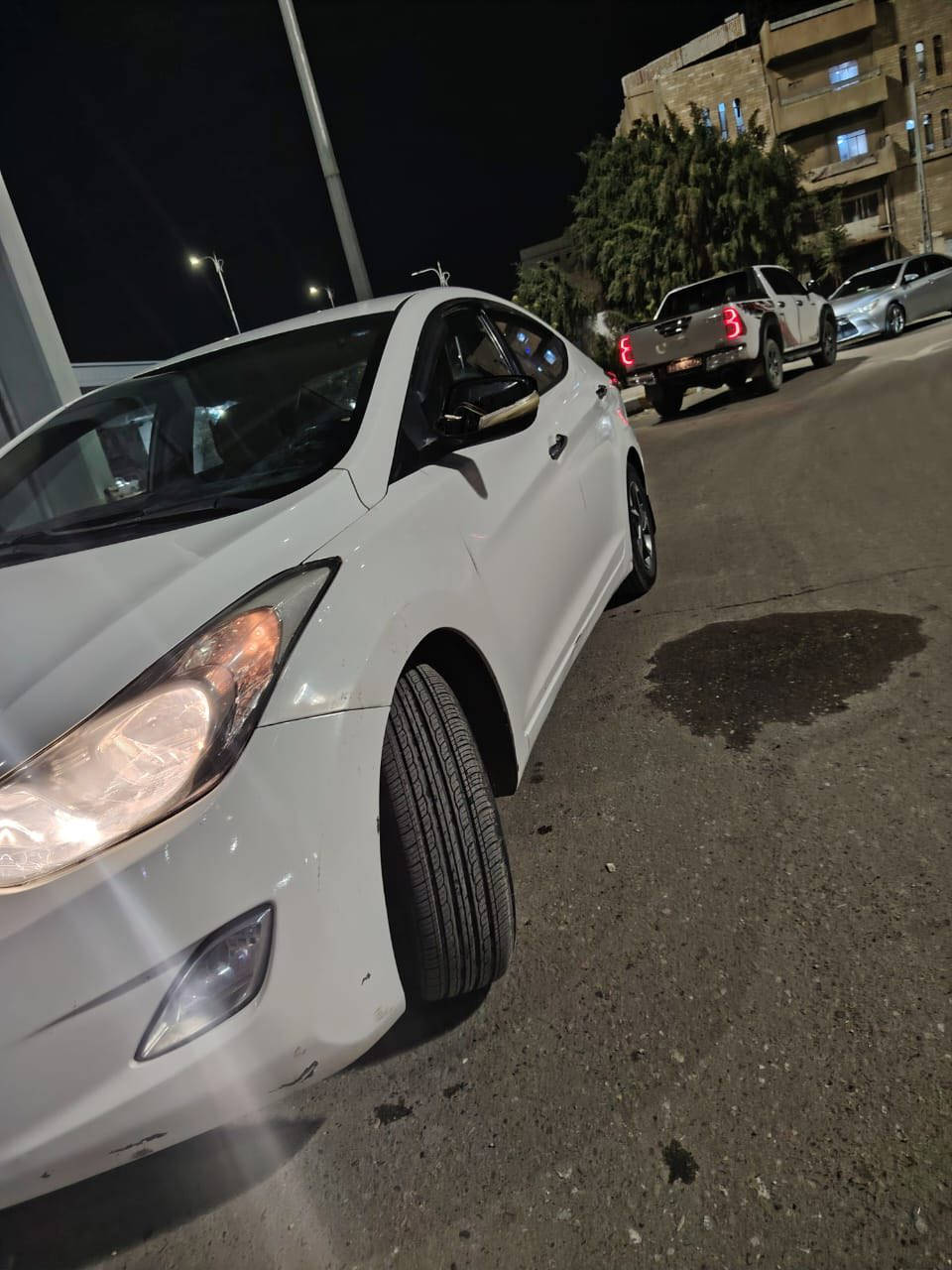 السلام عليكم النترا للبيع موديل 2012 رقم سليمانية دولي باسمي كير محرك شرط السيارة برغي ماناقصها كلشي مكفول الضرر بونيد وصبغ بالباب الخلفي كد شبر بارد 
السعر 110 وبيها مجال مكان السيارة تكريت والشركاط 
للاستفسار خاص او اتصل 
 ***********
