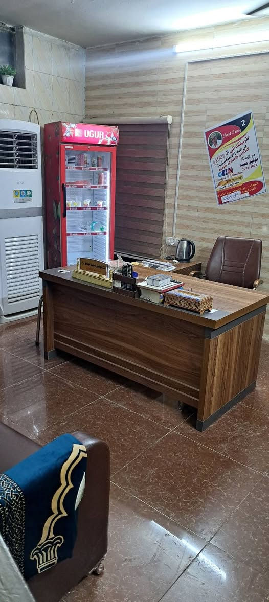 اثاث معهد متكامل للبيع… 
ستولات .. سبورات .. مكتب ادارة .. سبالت 1 طن عدد 3
مع كافة مستلزمات المعهد.. 
للاستفسار ***********

