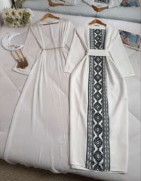 اخر ٤ قطع • ابيض • ملابس