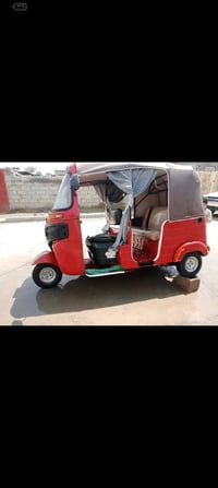 تكتك للبيع موديل ١٨ شهر ١٢ تكتك حلوه  داك عله صاحبه واستفسر من عده هاذ...