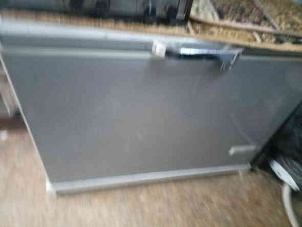 براد للبيع حجم 14+ميز مترين  رقم الهاتف ***********
