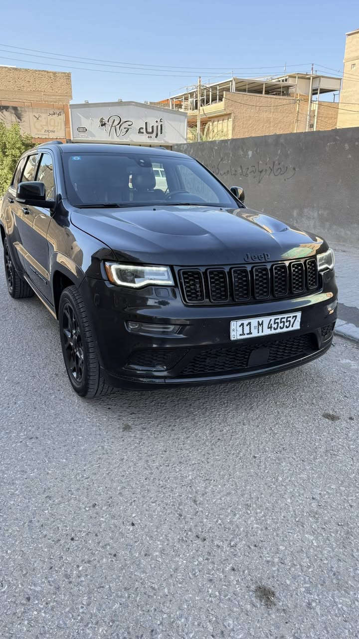 للبيع جيب موديل 2021 فئه X 
سياره فول مواصفات جاهزه وجديده 
حادثها موضح بالصور 
السعر 270 $
استفسار ***********
