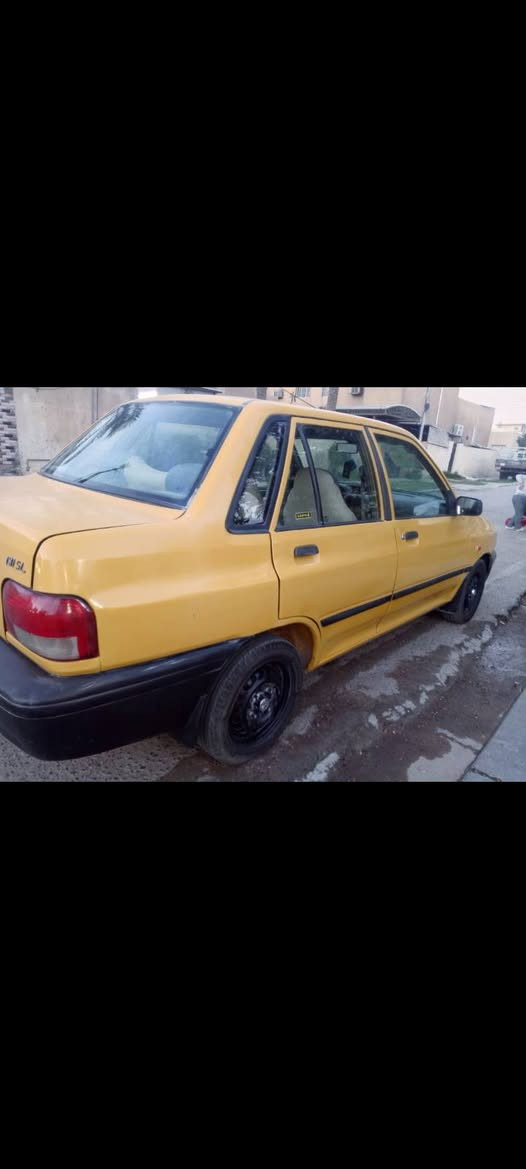 سلام عليكم سايبه 2012 شواصي اثنينهن ما بيهن شي بيهه صبخ قطع مكينه ما بيهه شي يعني ابيع احزام بيهه خياس بل صندك ومعمر تبريد يرادله غاز تخم تاير صدر امامي وخلفي كهربائية كله تشتغل سنويه لل27 العنوان بغداد  شرطه الرابعه   رقم الهاتف *********** 
السعر 26
