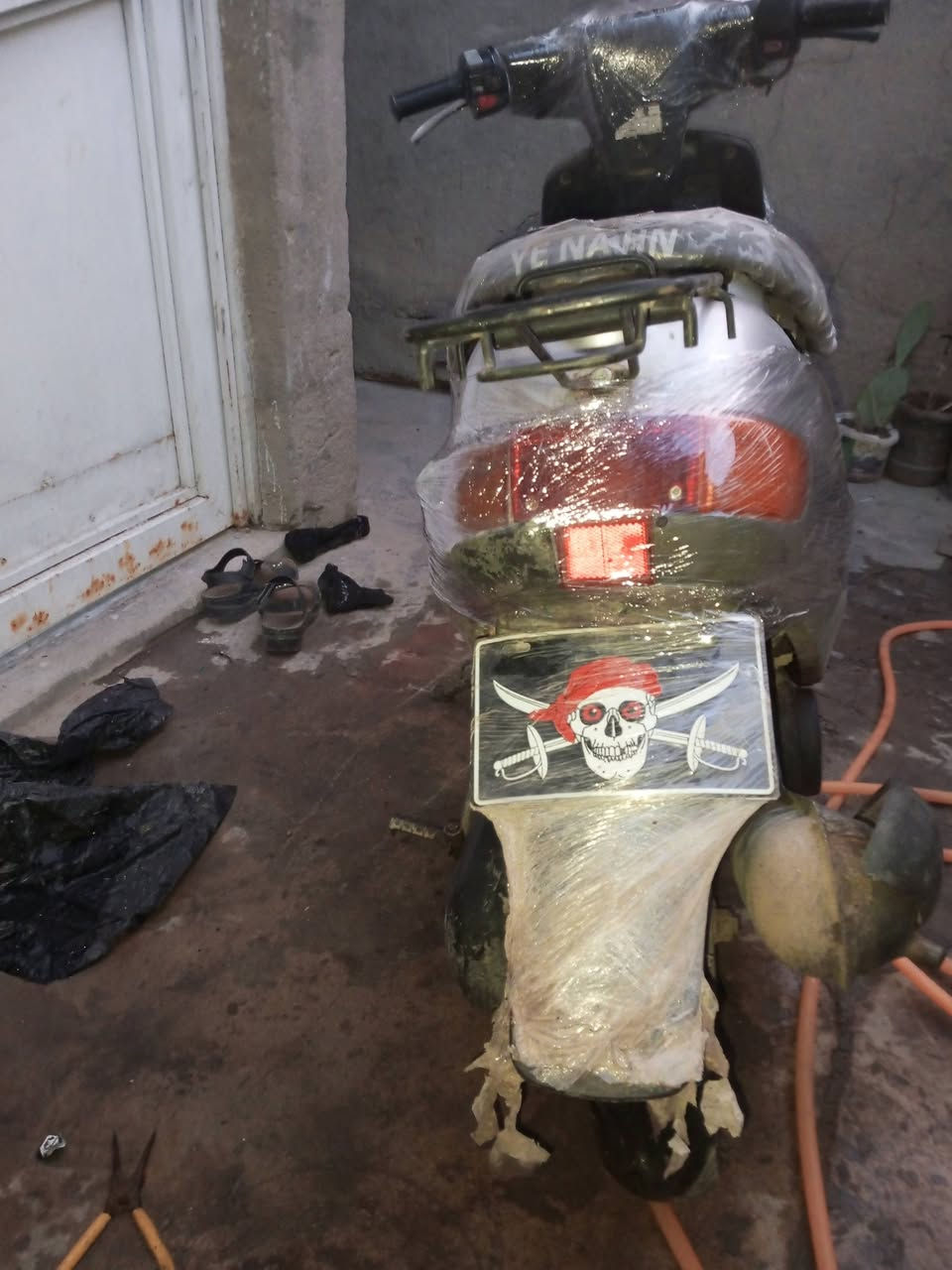 دراجة بطة لبيع شلعة معدل تخبل الدراجة فول بس الكابريتر مو زينة ول صالنصة ما كاعدة عدل دراجة شوفت عينك تخبل السعر 225 وبيهة مجال لشراي رجائن المو شراي لايدخل لين راح يسمع كلام ما يعجبة ❤️


**إذا كنت صاحب هذا الإعلان وتريد حذفه لأي سبب، رجاءا أرسل رسالة إلى الدعم الفني**