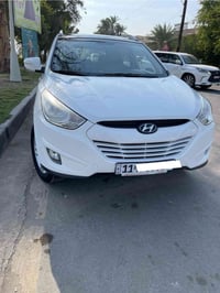 توسان موديل2014 بانوراما مكفولة من الضربة والصبغ السيارة باسمي تحويل ث...