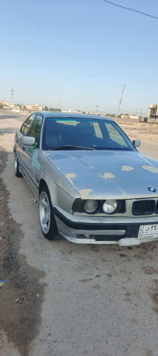 سلام عليكم ... 
سياره BWM 1990..
نضيفه شوفت عينك نقصه صبغ..لا خياس ولا حادث مكاني حله الاسكندريه سعره ٤٥ وبيه مجال المحمودية, بابل


**إذا كنت صاحب هذا الإعلان وتريد حذفه لأي سبب، رجاءا أرسل رسالة إلى الدعم الفني**