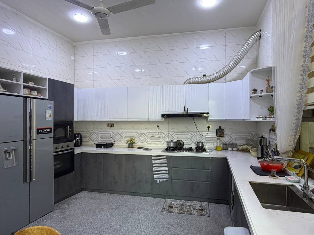 🏠 / دار للبيع مساحه ٢٠٠ م طابو زراعي سند 

              واجهه ١٥ م / نزال ١٣ م 

🧱 بناء حديث درجه أولى

الطابق الاول / مطبخ . أستقبال . هول . غرفتين. مجمع صحيات 

الطابق الثاني / ٤ غرف . هول . مجمع صحيات 

🌎 الموقع / حي الصحه خلف حسينيه حيدر جليل 

للأستفسار أكثر مراجعة مكتب 
#عقارات_أراضي_بابل_الخضراء للمقاولات العامه والتصاميم الهندسية
 
🔸في حال عدم الرد نرجو ارسال رساله على الواتساب
 .
شارع ٦٠ .. عمود ٣٠٠ .. مقابل أستدارة علي بقلي 
الشيخ حازم 
وسام محمد 
أبو حيدر / *********** حلة, بابل
