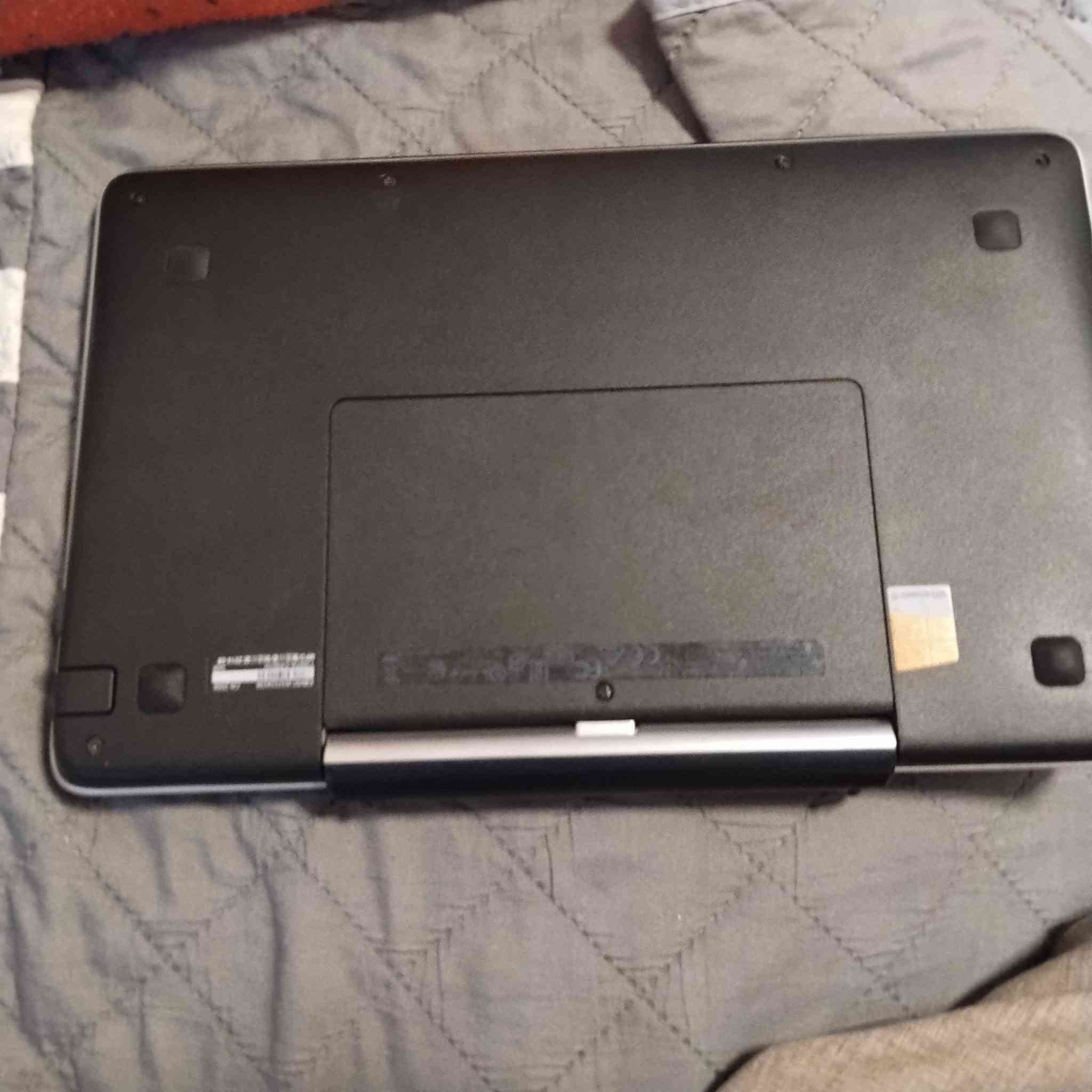 فحم طافي لاتوجد شاحنة افحص اخو جديد 
ايباد ازوز ينفصل سعر 25 الف عدا توصيل


**إذا كنت صاحب هذا الإعلان وتريد حذفه لأي سبب، رجاءا أرسل رسالة إلى الدعم الفني**