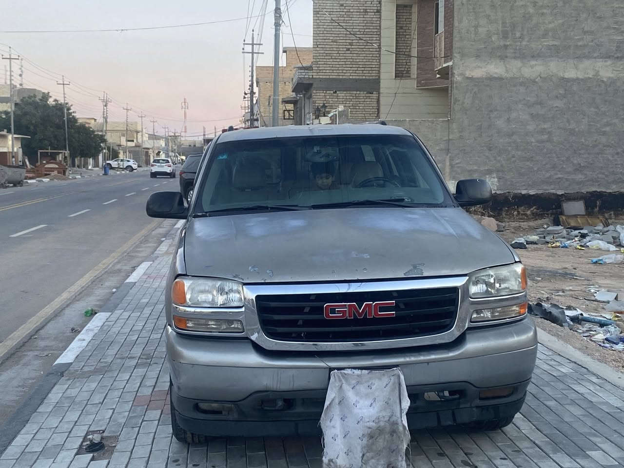 سلام عليكم مرخصة الادمن
جمسي يوكن الفينيه سوبر مان 
الفينيه سعره 37
مكان كربلاء 
كهربائياته شغاله 
رقم***********
