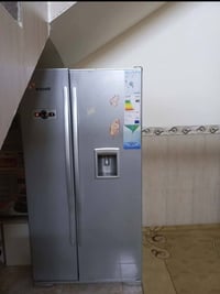 ثلاجة • للبيع • تواصل خاص