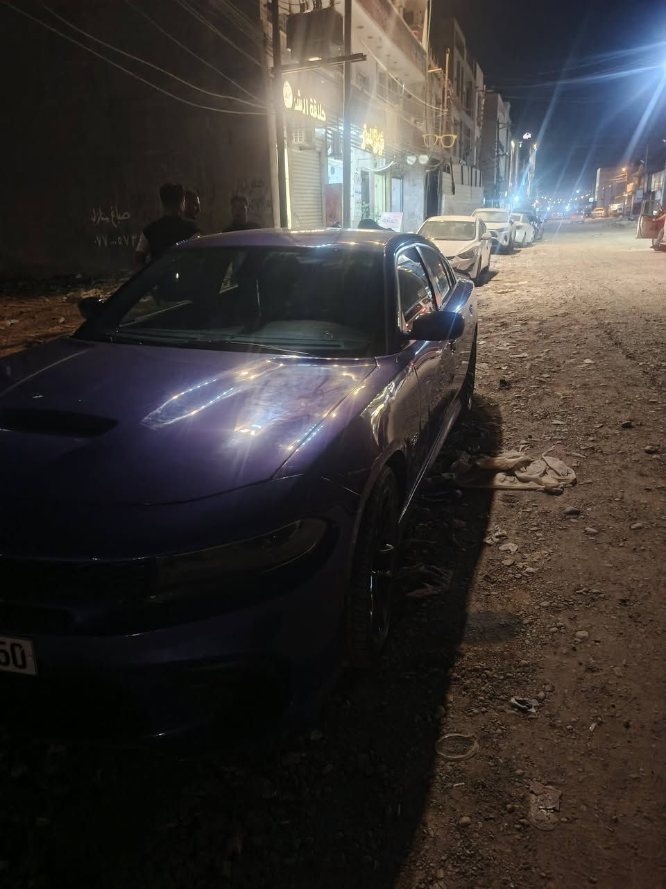 السلام عليكم جارجر للبيع موديل 2023 SRT حادثه خشم البنيد بدون دواخل محرك 6400 مكانه الدوره 
رقم ***********0 السعر 320 ورقه وليه مجال
