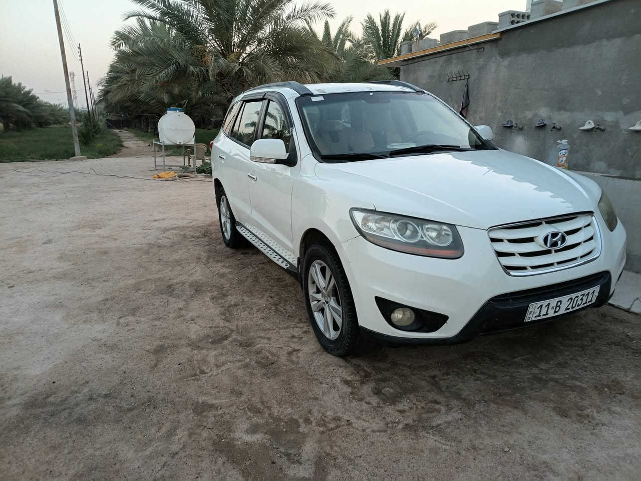 السلام عليكم 
سنتافي للبيع موديل ١١  رقمها بغداد دولي بإسمي مكانها كربلاء مكينه ٦ سلندر ٣٥٠٠ سبعة راكب السياره تبريد ثلج بيها صبغ حزام السعر 115 وبيها مجال قليل اتصال ***********
