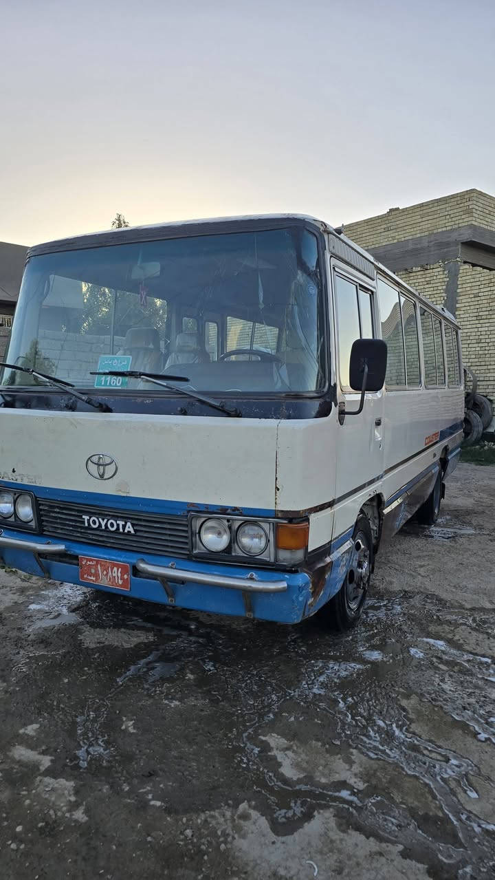 السلام عليكم كوستر عريض للبيع بلاديه  موديل 85 المكان حله الاستفسار الاتصال ع رقم***********
