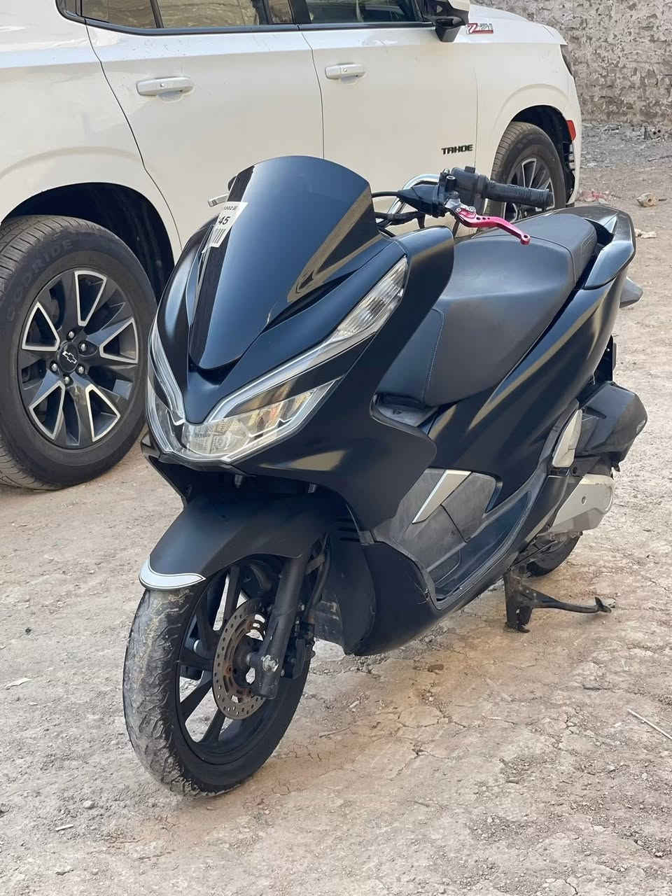 جيل ثالث وارد كوري مكينة 150cc 2020  PCX
مكفول لمحرك 

اللون اسود

حساس ازدحام

تدفئه يدات

السعر  13 

المكان بغداد مديت الصدر

للاستفسار ***********  متواجد
