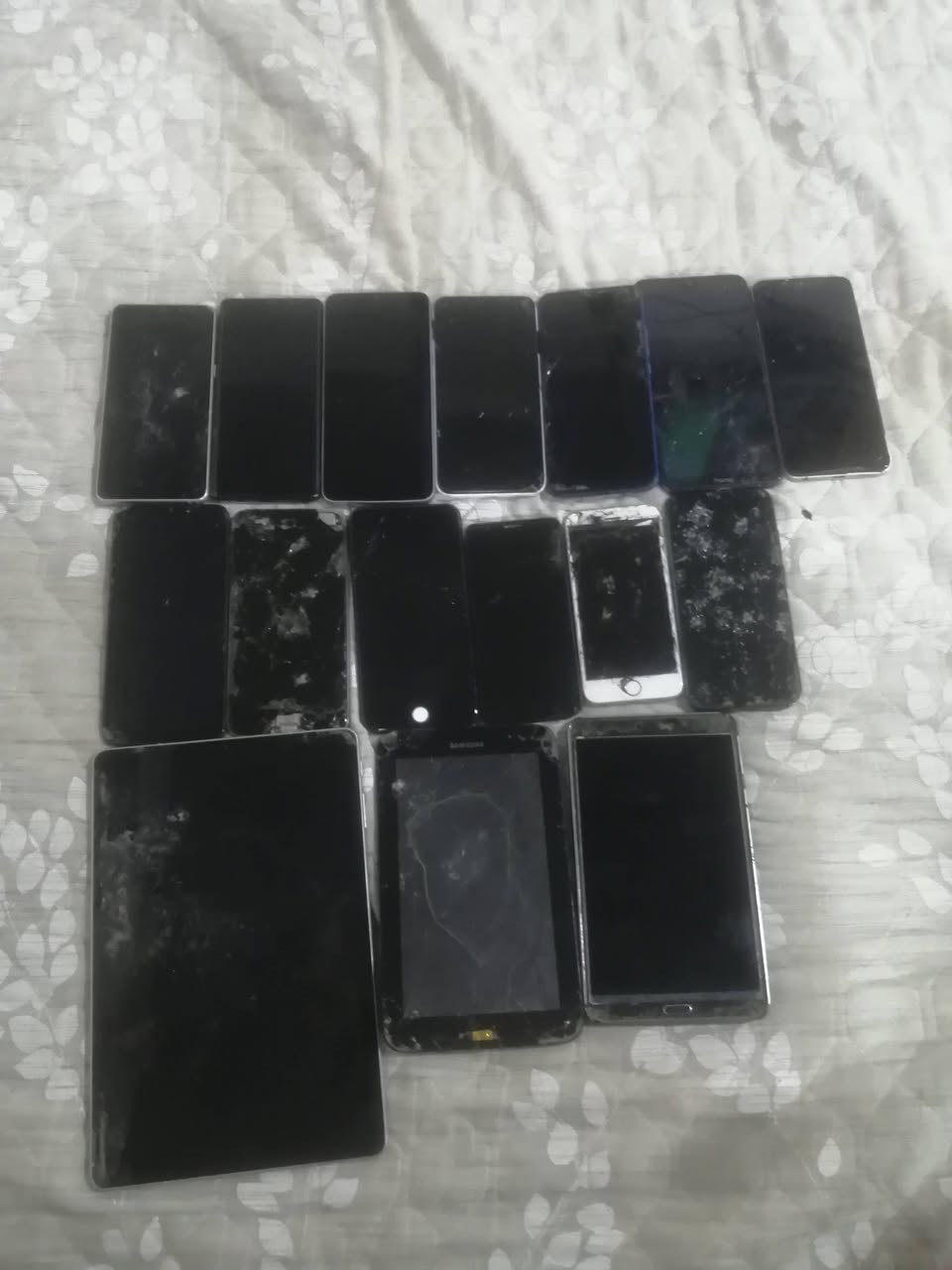 سلام عليكم اجهزهه طافيه ابيعهن هيج فحم ماعده النوت 8بس شاشه ول اس 8هم بس شاشه ول ايباد اس 4 ول سامسونج A11هم x8هم شاشه والبقيه يحتاجلهن صيانه تصال عله وتساب
سلام عليكم اجهزهه طافيه ابيعهن هيج فحم ماعده النوت 8بس شاشه ول اس 8هم بس شاشه ول ايباد اس 4 ول سامسونج A11هم x8هم شاشه والبقيه يحتاجلهن صيانه تصال عله وتساب3224112 0770
