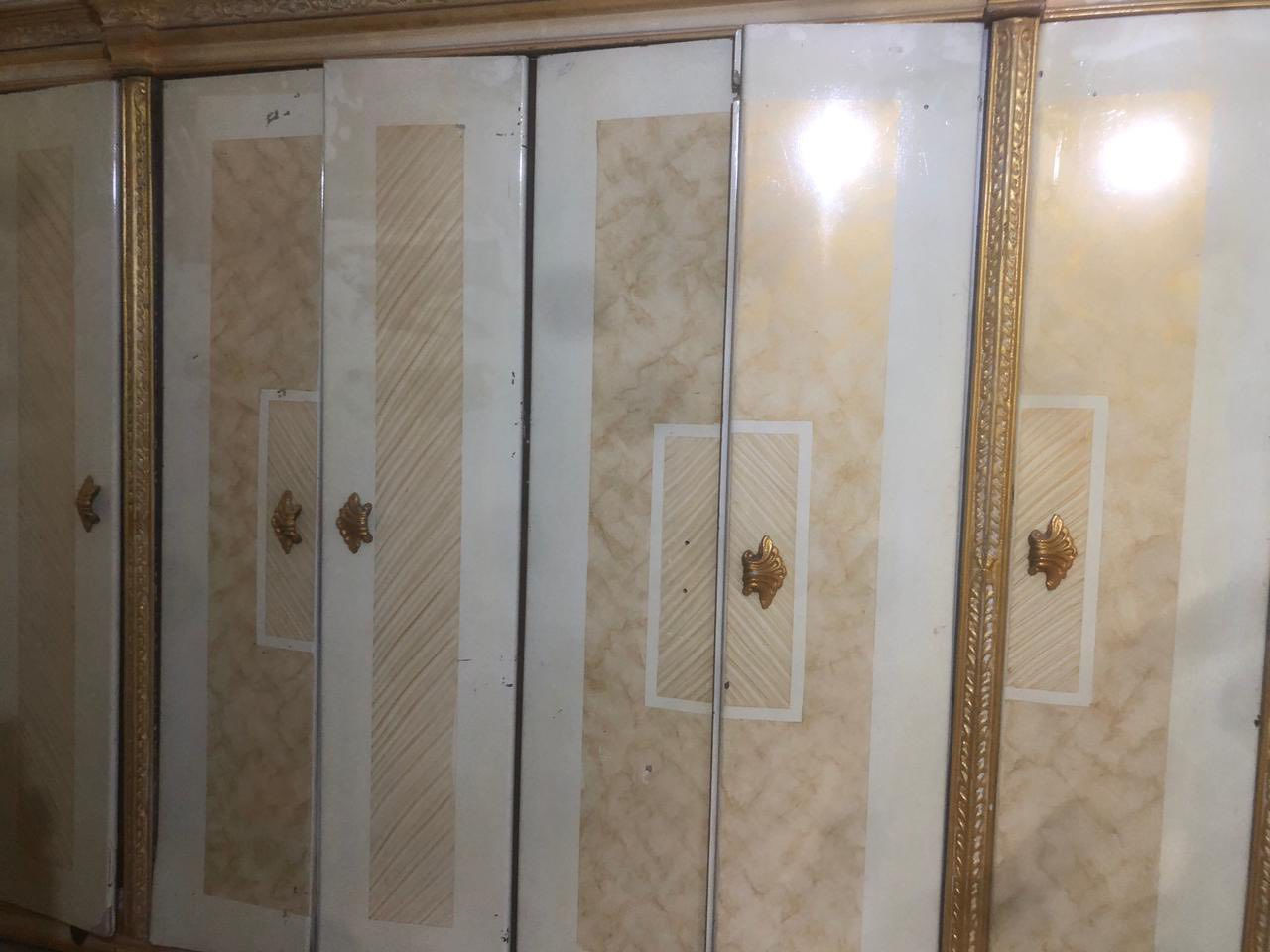 غرفة كويتي ٣٠٠ وبيها مجال وبعد يجي وياها ميزين صغار


**إذا كنت صاحب هذا الإعلان وتريد حذفه لأي سبب، رجاءا أرسل رسالة إلى الدعم الفني**