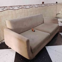 للبيع تخم سريري عدد 2 السعر 200 وبي مجال للتواصل 07756139529