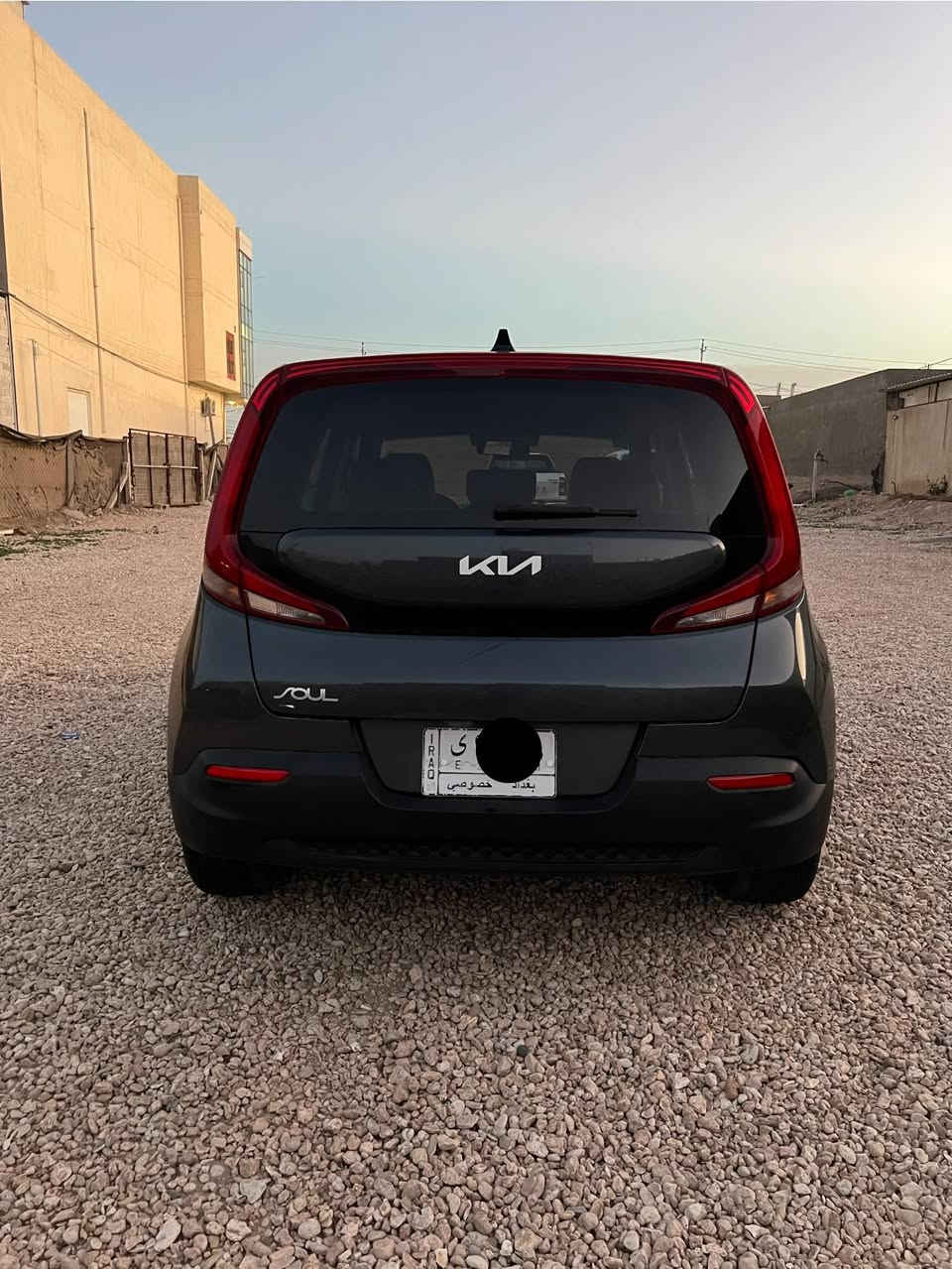 السلام عليكم
للبيع صول نظيفة حادثه فقط بنيد مبدل 

سياره رقم بغداد 

فئه LX
موديل ____2022

مشى ____32 كم 

حالة ممتازة، ما بيه اي نقص 

السعر ____165 (قابل للتفاوض)

المكان ____ بابل سدة الهنديه 

للاستفسار 📞 ____***********
