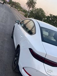 بي واي دي كن بلاص ٢٠٢٥ ابيض داخل ابيض مواصفاتها معروفه ماشيه ١٤ الف  ا...